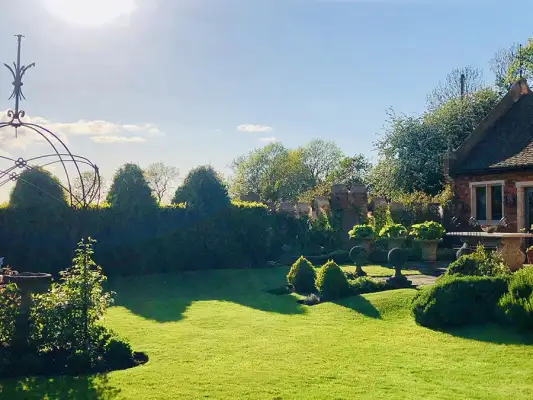 Click Here To View Larger Image