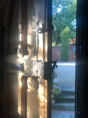 Click Here To View Larger Image