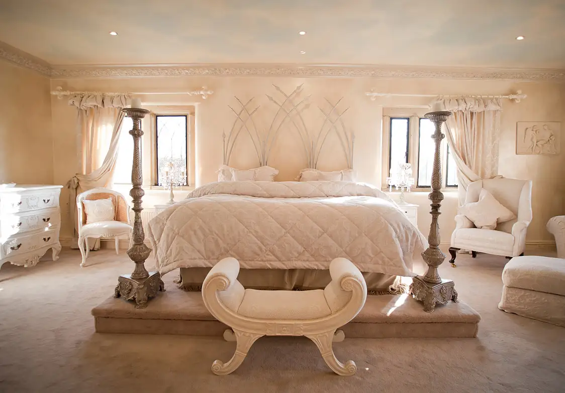 Check out The Queen's Suite
